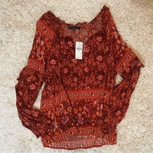 American Eagle Outfitters top